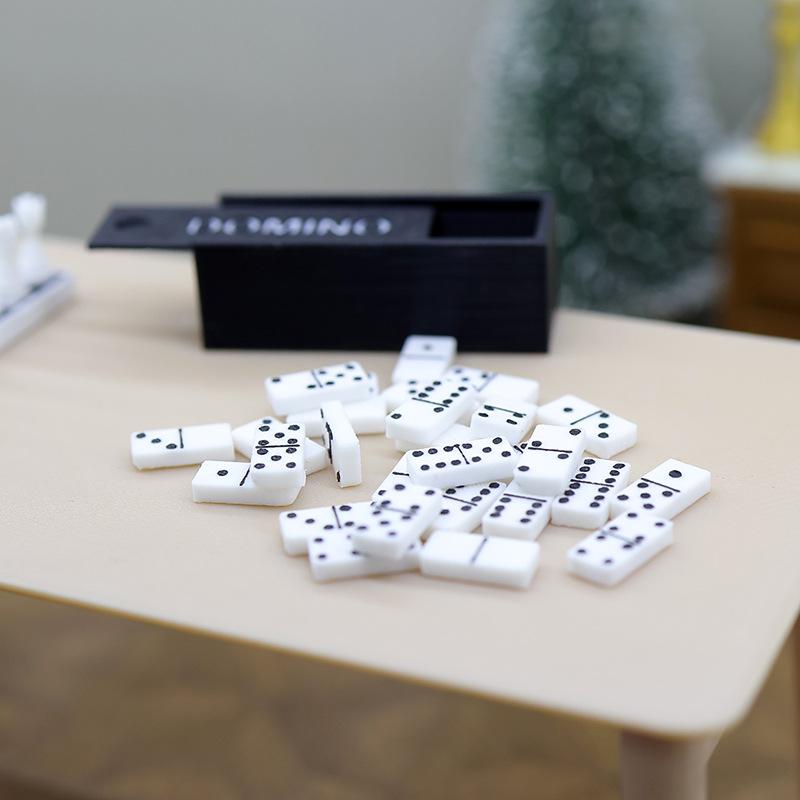 1 Set 1:12 Accessori per casa  - Board Game Monopoli recensione e prezzo